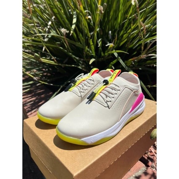 Clove Womens Healthcare Lemon and Clove Pink Sneakers - Picture 11 of 12